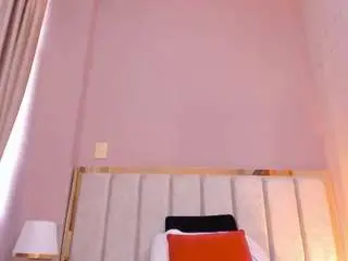 Camsoda Free Porn Cam of lilaroos