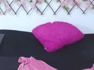 Camsoda Live Sex Cam of tiifanny-goomez