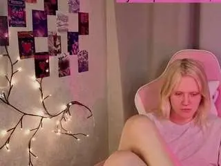 Camsoda Live Sex of lillly-jhonasss