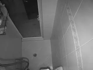 Camsoda Sex Chat of voyeurcam-baileybase-shower