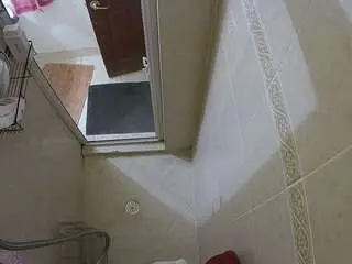 Camsoda Adult Video Chat of voyeurcam-baileybase-shower
