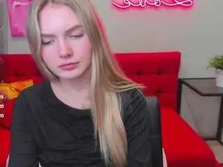Camsoda Adult Webcam of evelineamore