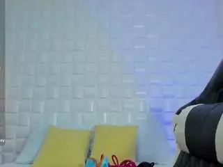 Camsoda Free Live Porn of iris-torrez