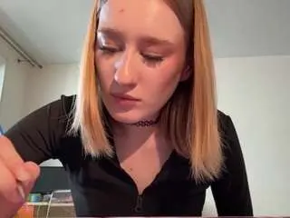 Camsoda Nude Webcam of leonagoldermann