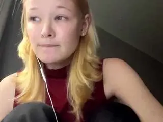 Camsoda Live Sex Cam of sandraallamong