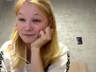 Camsoda Sex Chat of sandraallamong