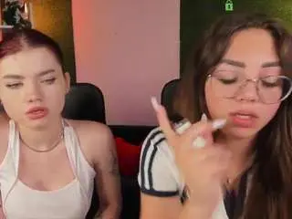 Camsoda Nude Webcam of gia-lee