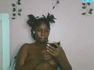 Camsoda Nude Webcam of amorueen99