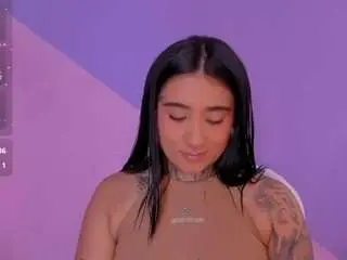 Camsoda Free Live Porn of adri-tatto