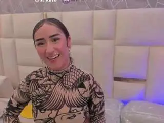 Camsoda Sex Cam of bonniefoxyy