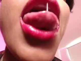 Camsoda Free Porn Cam of laurensaenz