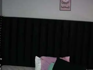 Camsoda Live Sex Cam of thinprincesss