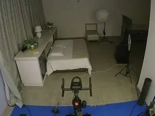 Camsoda Sex Chat of voyeurcam-jb-bondage