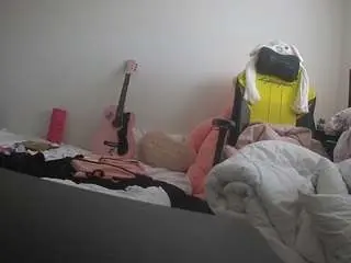 Camsoda Adult Video Chat of voyeurcam-sexy-little-ana-01