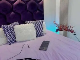 Camsoda Watch Live Sex Cams of gin-fox