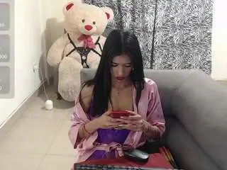 Camsoda Adult Video Chat of jimenna-slim