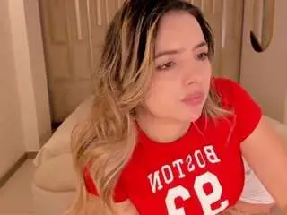 Camsoda Nude Webcam of amywoods