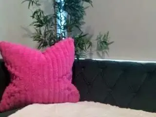 Camsoda Watch Live Sex Cams of ladylunarae