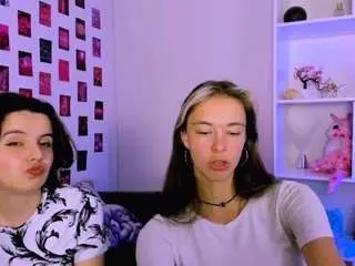 Camsoda Free Live Porn of lia-dream