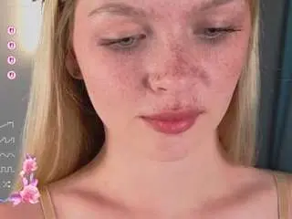 Camsoda Adult Webcams of susansanders
