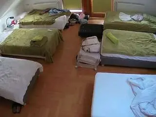 Camsoda Sex Cam of voyeurcam-julmodels-bed-6