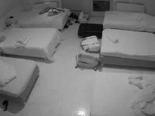 Camsoda Adult Webcams of voyeurcam-julmodels-bed-6