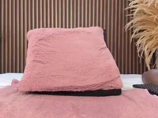 Camsoda Watch Live Sex Cams of alaysha-johnson