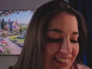 Camsoda Nude Webcam of julianndelperdang