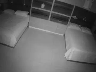 Camsoda Free Porn Cam of voyeurcam-casa-salsa-versus-room