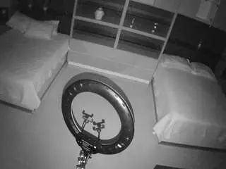 Camsoda Sex Chat of voyeurcam-casa-salsa-versus-room