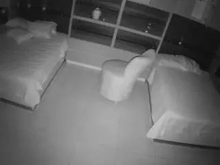 Camsoda Adult Webcam of voyeurcam-casa-salsa-versus-room
