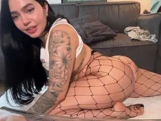 Camsoda Nude Webcam of harveymiiller