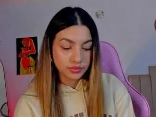 Camsoda Free Live Porn of little-tequila3