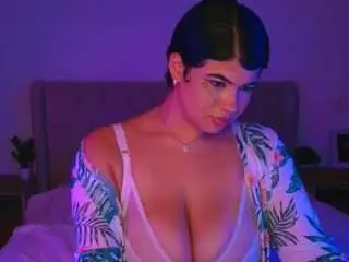 Camsoda Nude Webcam of rosalie-bliss