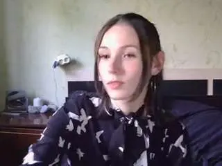 Camsoda Free Porn Cam of shalandafluegge