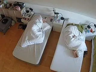 Camsoda Free Live Porn of voyeurcam-julmodels-bed-7