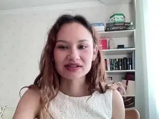 Camsoda Free Porn Cam of reannaishibashi