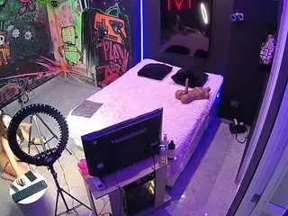 Camsoda Private Sex Chat of voyeurcam-casa-salsa-disturbed