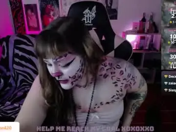 Chaturbate Sex Cam of destroyall420