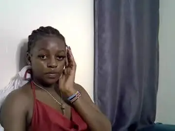 Chaturbate Live Sex Cam of sexy_linda022