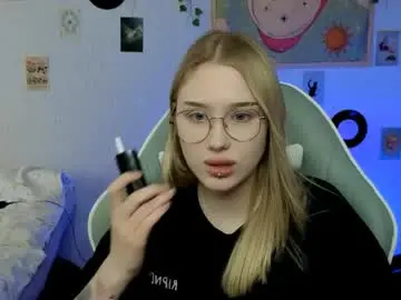 Chaturbate Best Webcam of cherriebetances