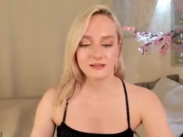 Chaturbate Adult Webcams of chloedeccker