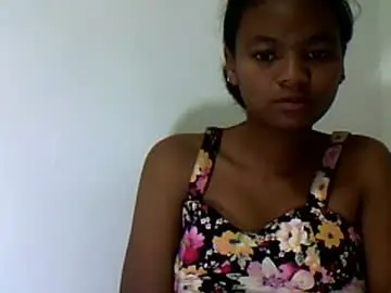 Chaturbate Adult Video Chat of herisse01