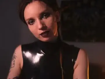 Chaturbate Live Sex Cam of _alicemorrison_
