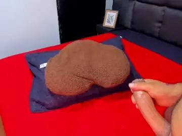 Chaturbate Sex Chat of 6_bunny_9