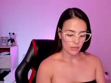 Chaturbate Best live sex cam show of alessandramoreli