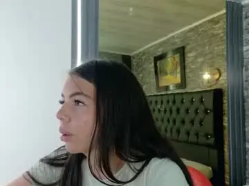 Chaturbate Live Sex Cam of nucitacouple__oficial