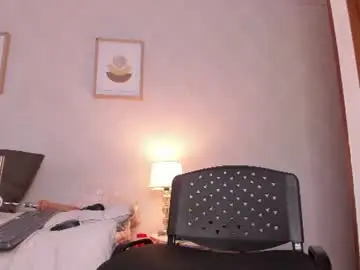 Chaturbate Adult Webcam of caroline_dh