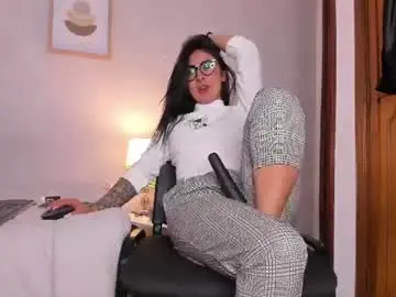 Chaturbate Live Porn of caroline_dh