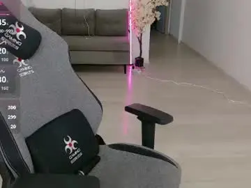 Chaturbate Live Sex Cam of lovelybianca_